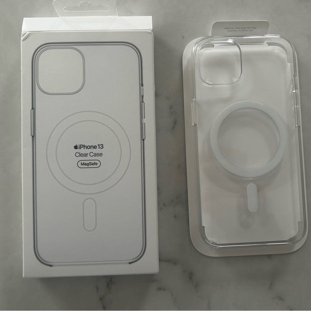 iPhone 13 Clear Case. MagSafe. New in box.